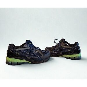 New Balance 1906 Utility Blue Green Athletic Training Shoes Women’s 8 / Men’s 6.